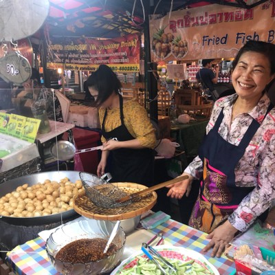 ลูกชิ้นปลาทอด