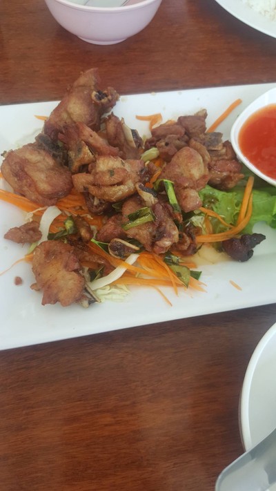 อาหาร หรือ เครื่องดื่ม