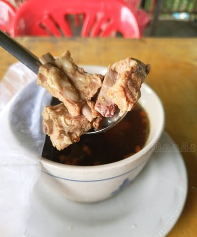 ซี่โครงหมูตุ๋นยาจีน