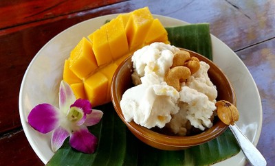 ไอศกรีมกะทิมะม่วง