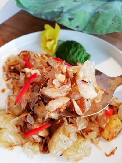 Pomelo Refresher Salad ราคา 280 บาท