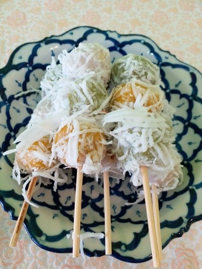 ขนมต้ม 6 ชิ้น