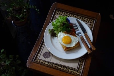 Croque Madame (ครอคมาดาม)