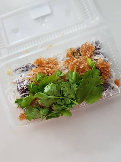 ขนมไทย แม่สมจิตต์ ตลาดนางเลิ้ง