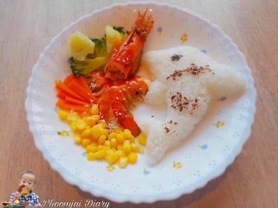 กุ้งเเม่น้ำเซียกระทะร้อน
