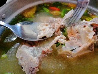 เล้งแซ่บหม้อไฟ