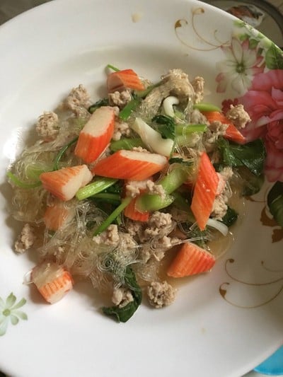 ยำวุ้นเส้น