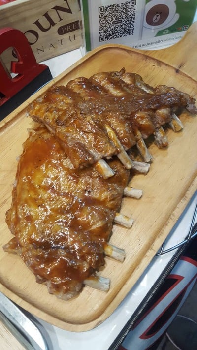 อาหาร หรือ เครื่องดื่ม