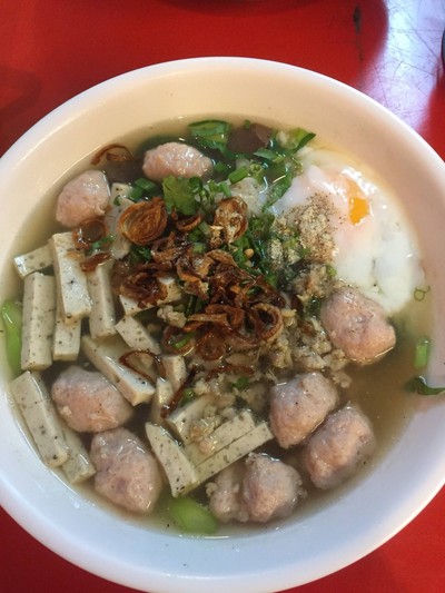 ล้านข้าวต้มวุ้นเส้นขาแรง & ก๋วยจั๊บญวน