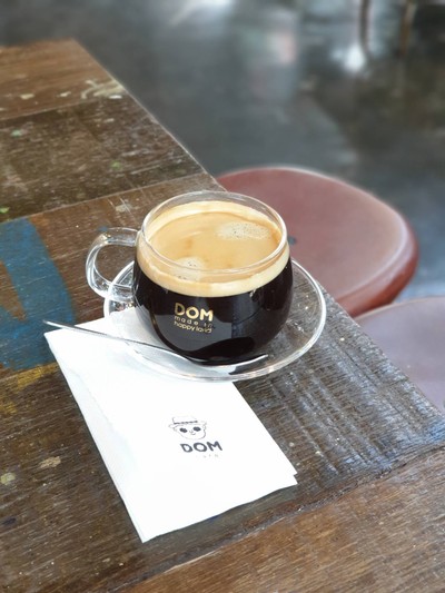 DOM Cafe