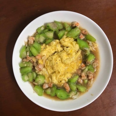 ผัดบวบไข่ข้น