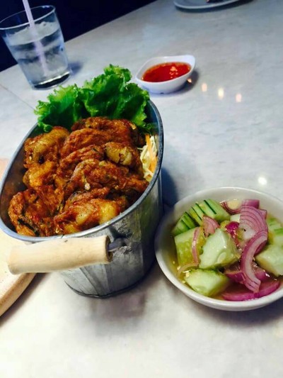 อาหาร หรือ เครื่องดื่ม