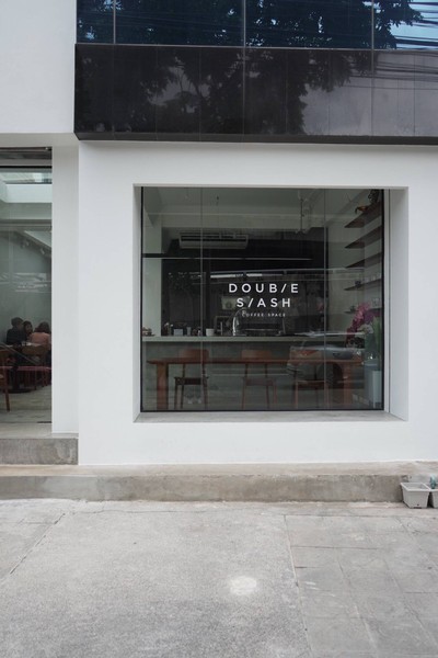 DOUBLE SLASH // COFFEE SPACE พระราม 8