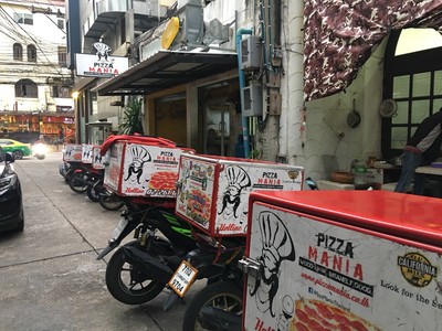 Pizza Mania สุขุมวิท 23