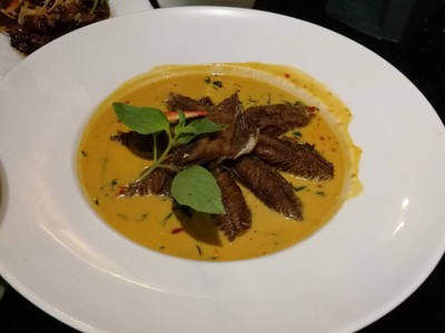 แกงคั่วใบชะพลู