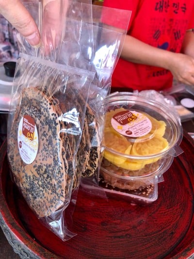 3ห่อ 100บาท ผสมได้ทุกอย่างในร้านคะ