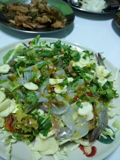 กุ้งแช่น้ำปลา