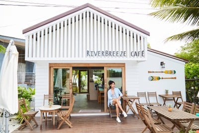 RiverBreeze Cafe (ริเวอร์บรีซคาเฟ่) RiverBreeze Cafe (ริเวอร์บรีซคาเฟ่)