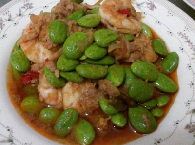 ผัดสะตอกุ้งสดสูตรคุณแม่ ผัดสะตอกุ้งสดสูตรคุณแม่