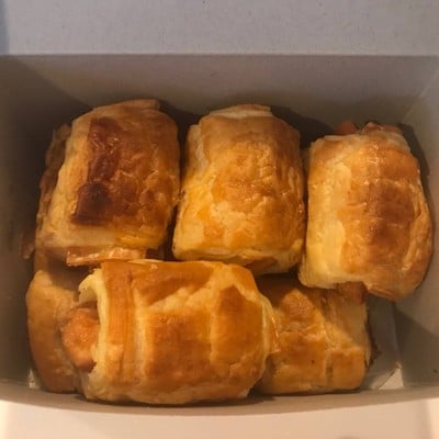 พายไส้ตับบด+ไส้กรอกชีส