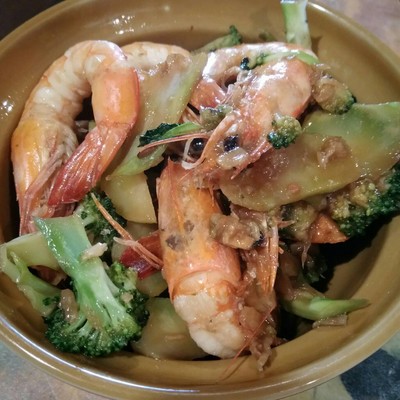 วิธีทำ กุ้งผัดบล็อกเคอลี่ วิธีทำ กุ้งผัดบล็อกเคอลี่