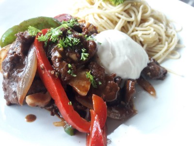 อาหาร หรือ เครื่องดื่ม