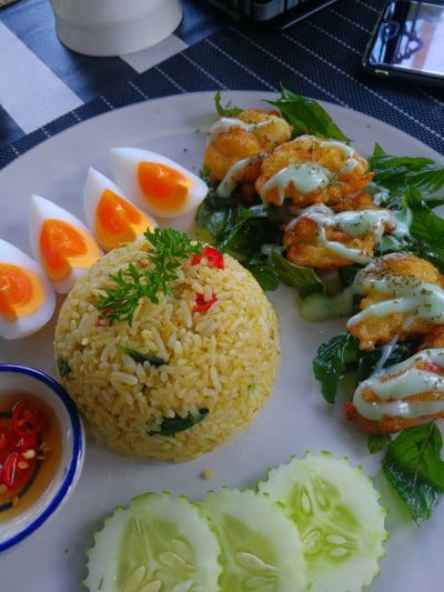 เรือน-คำ-อร่อย (Come Aroi) เรือน-คำ-อร่อย (Come Aroi)