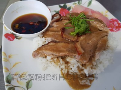 ข้าวหน้าเป็ดย่าง