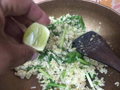 วิธีทำ ข้าวผัดอ่องปู