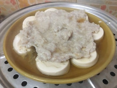 วิธีทำ เต้าหู้นึ่งหมูสับ วิธีทำ เต้าหู้นึ่งหมูสับ