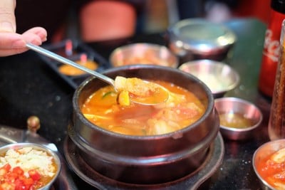 เมนูของร้าน Nice Two Meat U Siam Square Soi 3