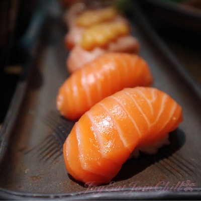 Super Salmon Sushi Set