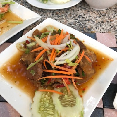 ยำเอ็นแก้ว 149