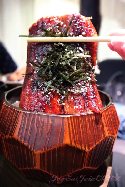 Toku Unagi Tower ข้าวหน้าปลาไหลญี่ปุ่น