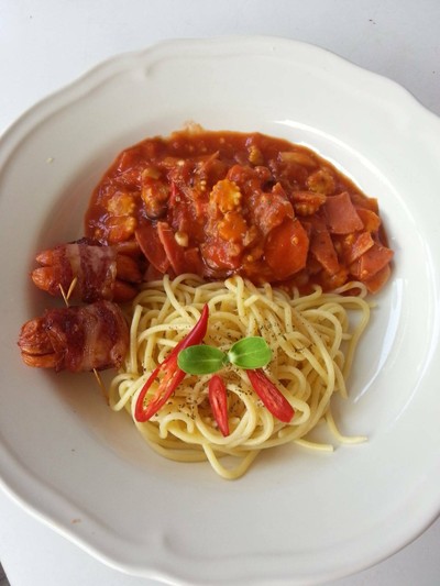 สปาเก็ตตีซอสเปรี้ยวหวาน