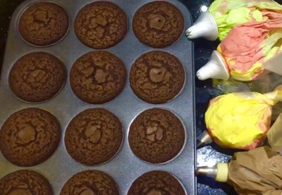 วิธีทำ คัพเค้กบราวนี่ Cupcake 