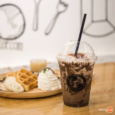 นมโสดแก๊งสเตอร์ อรุณอมรินทร์