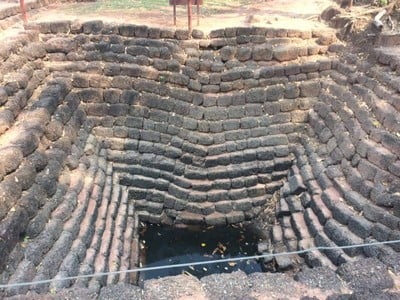 โบราณสถานเขาคลังนอก