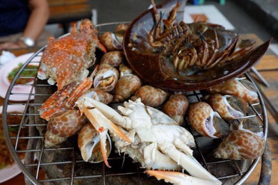 วัชรพลบุฟเฟ่ต์ซีฟู้ด วัชรพลบุฟเฟ่ต์ทะเลปิ้งย่าง