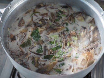 วิธีทำ ต้มยำหัวปลีไก่ย่าง