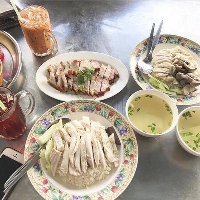 ข้าวมันไก่ ธรรมดา