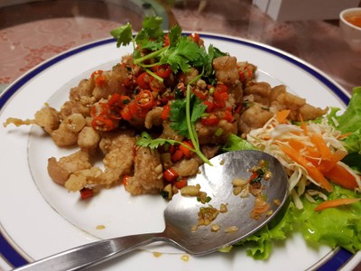 หมูกรอบทอด