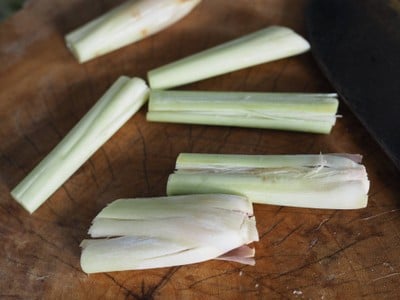 วิธีทำ ต้มยำหัวปลีไก่ย่าง