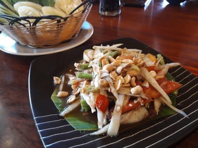 ไก่ย่างนายเมือง