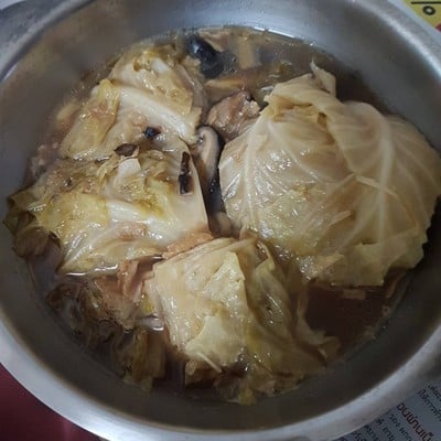 กะหล่ำปลีตุ๋นฟองเต้าหู้เห็ดหอม