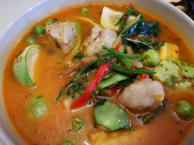 แกงป่าลูกชิ้นปลากราย