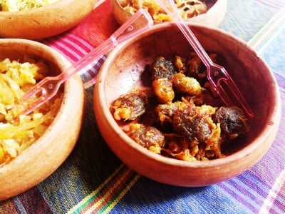 อาหาร หรือ เครื่องดื่ม