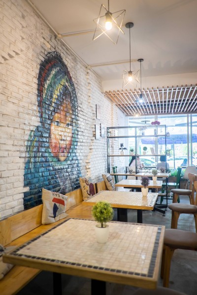 ร้าน Pendulum Coffee House