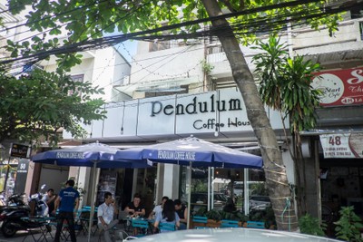ร้าน Pendulum Coffee House