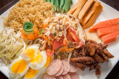 Bardeni Bar & Bistro (บาร์ดีนี่ บาร์ แอนด์ บิสโทร) Bardeni Bar & Bistro (บาร์ดีนี่ บาร์ แอนด์ บิสโทร)
